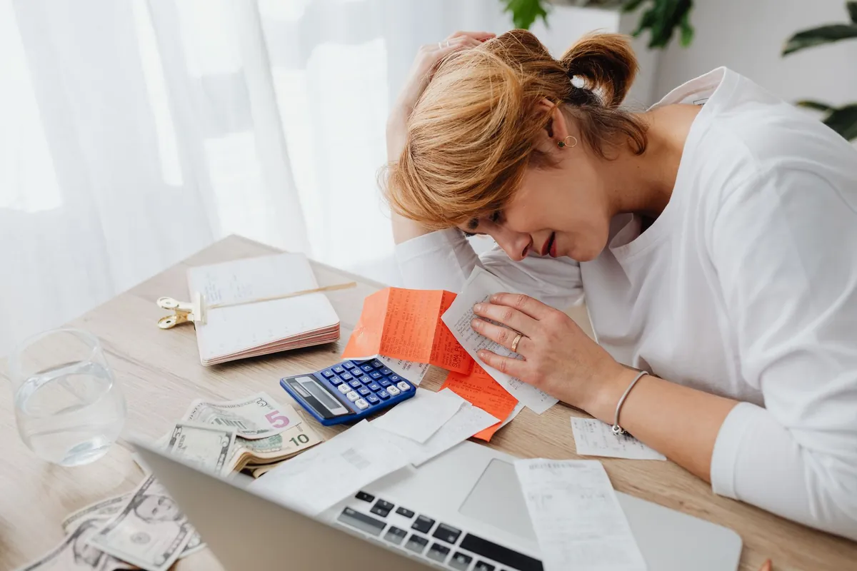 SaaS bookkeeping specialists reviewing subscription financial reports